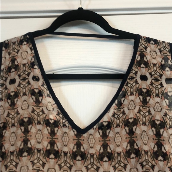 Super Cute Print Tank - Picture 2 of 3